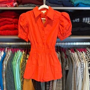 Mainstrip orange short puff sleeve 2 pocket button down romper size S NWT